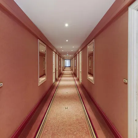 Palais Miramar - Suite & B31 - Croisette Emplacement Unique - 20M Plage - Wifi - Clim Cannes Exterior photo