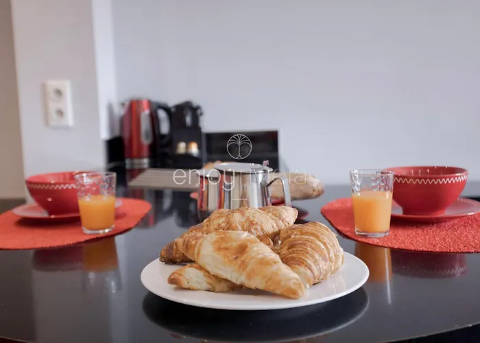 Palais Miramar - Suite & B31 - Croisette Emplacement Unique - 20M Plage - Wifi - Clim