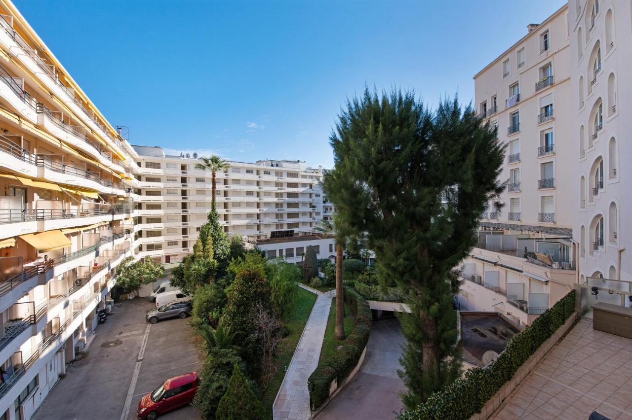 Appartement Palais Miramar - & B31 - Croisette Emplacement Unique - 20m - Wifi - Clim Cannes
