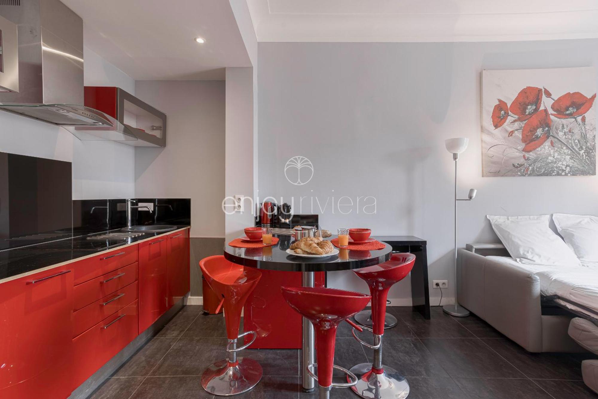 Appartement Palais Miramar - & B31 - Croisette Emplacement Unique - 20m - Wifi - Clim